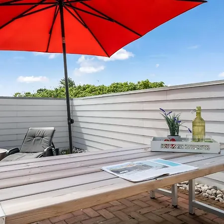 Tedora - 300m From The Sea By Interhome